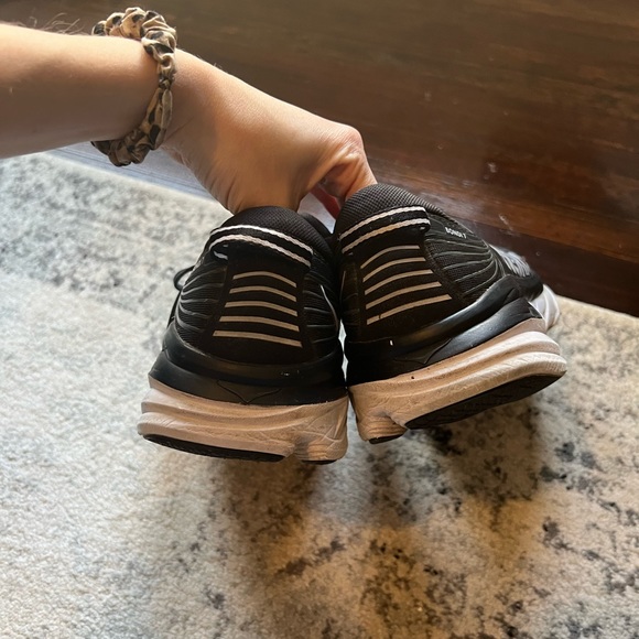 HOKA Bondi 7 Men’s Size 10.5 Black - Picture 3 of 10